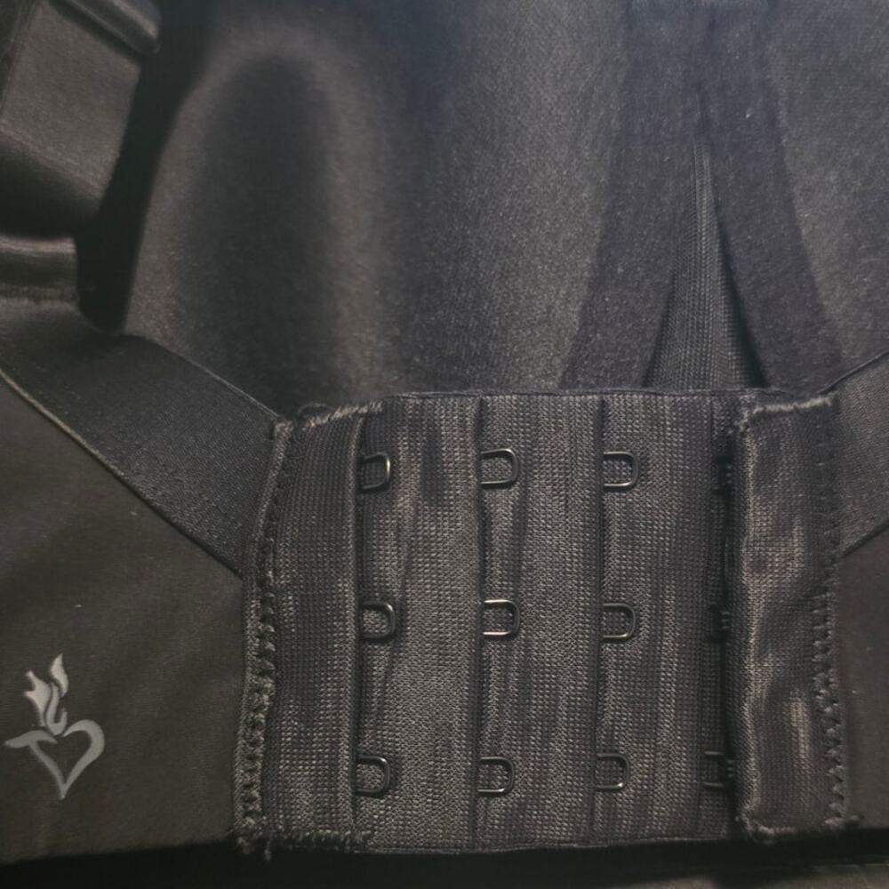 Torrid Active Black Gray Underwire Adjustable Str… - image 3